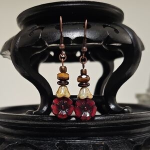 Chic Floral Earrings with Red and Brown Accents
